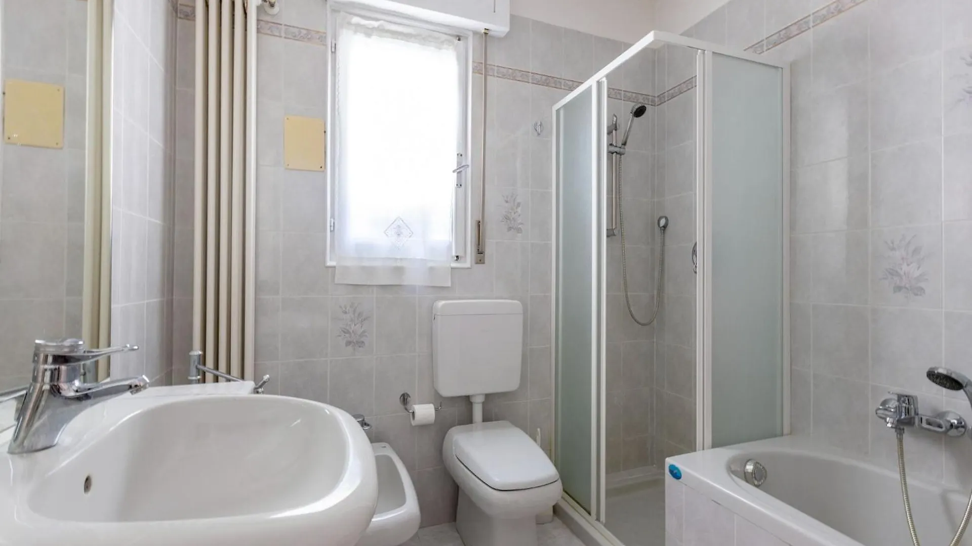 Lake Como Holiday Base For 4, Cleaning Included Acquaseria Σπίτι διακοπών